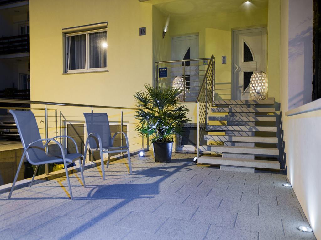 רוביני Apartments Anamar מראה חיצוני תמונה