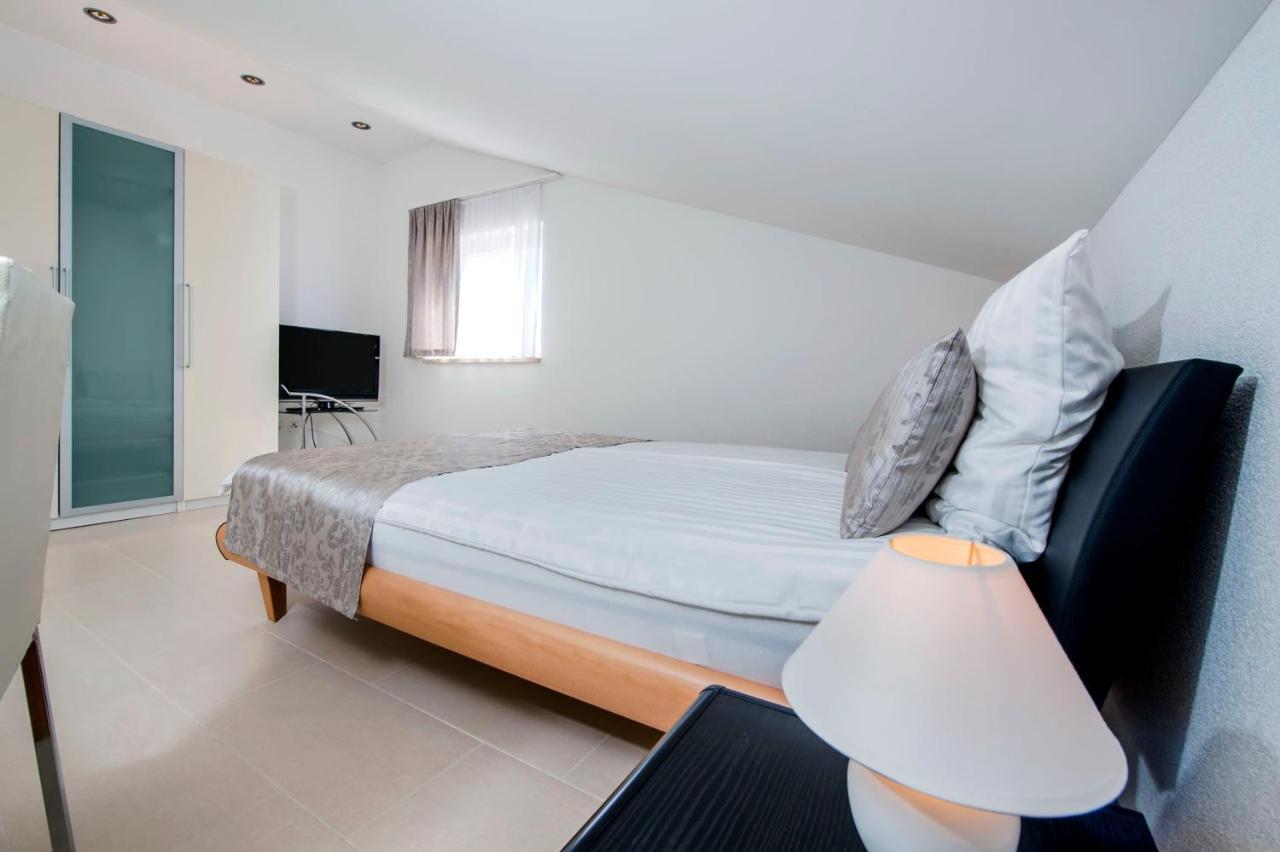 רוביני Apartments Anamar מראה חיצוני תמונה